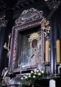09.12.2012 - Attempt to insult the Miraculous Image of Our Lady of Jasna Gora